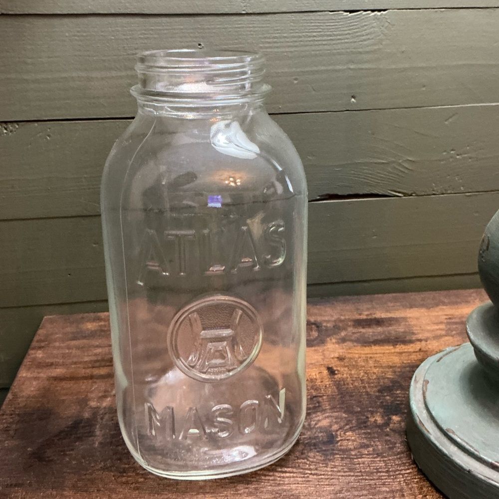Vintage Atlas Strong Shoulder Mason Jar 9.5” Clear Glass No Lid